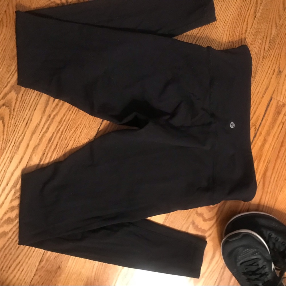 EUC WunderUnder Full On Luxtreme Size 8